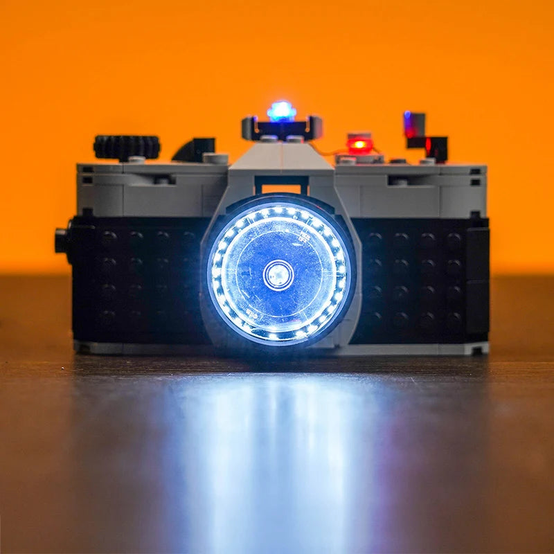 LED Light Kit for Retro Camera 31147 - Creator